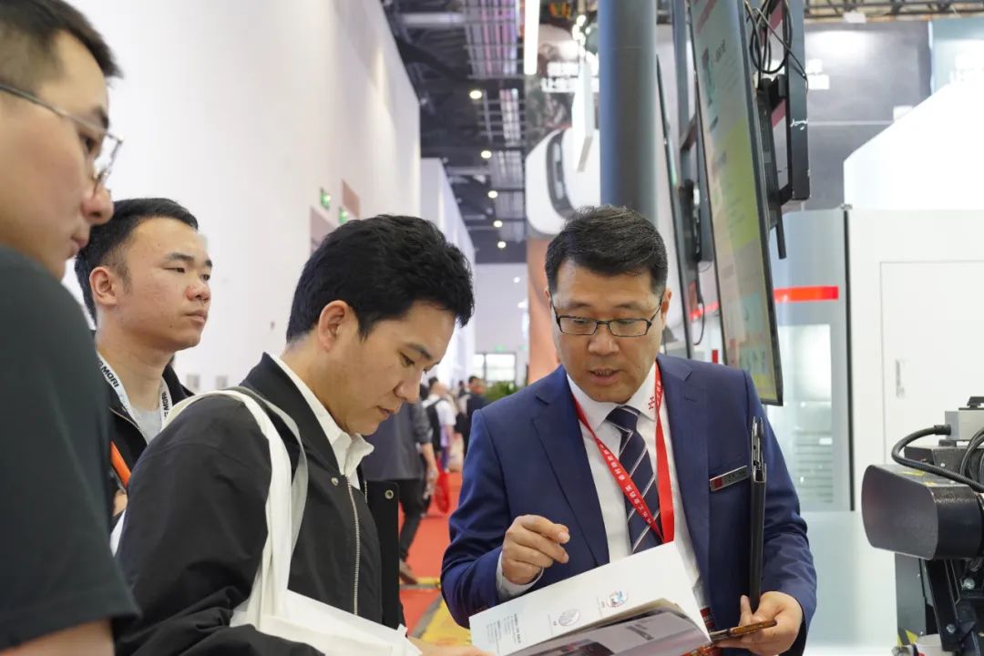 1746676719.jpg 640 (5).jpg